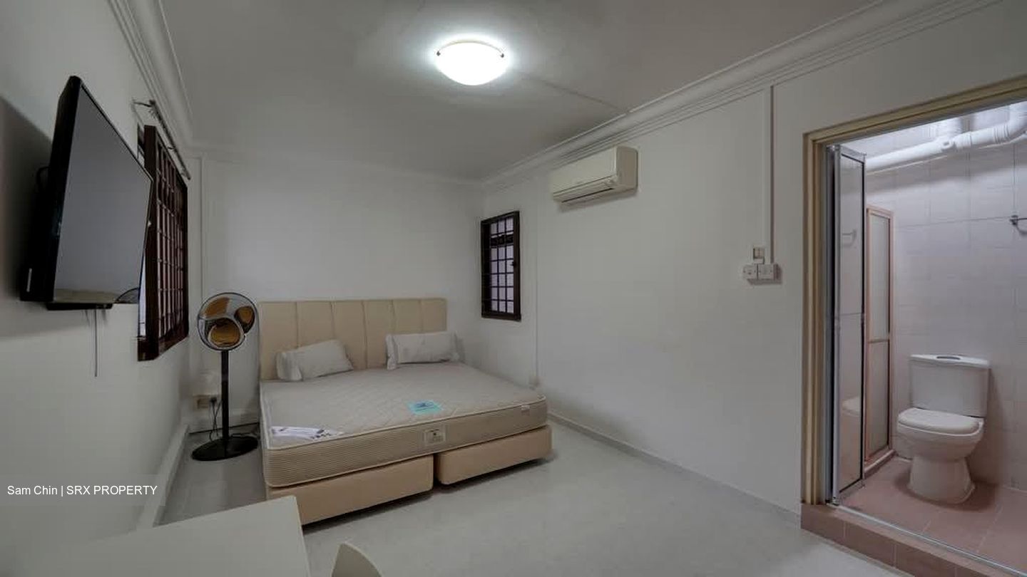 Blk 206B Compassvale Place (Sengkang), HDB 5 Rooms #575715851